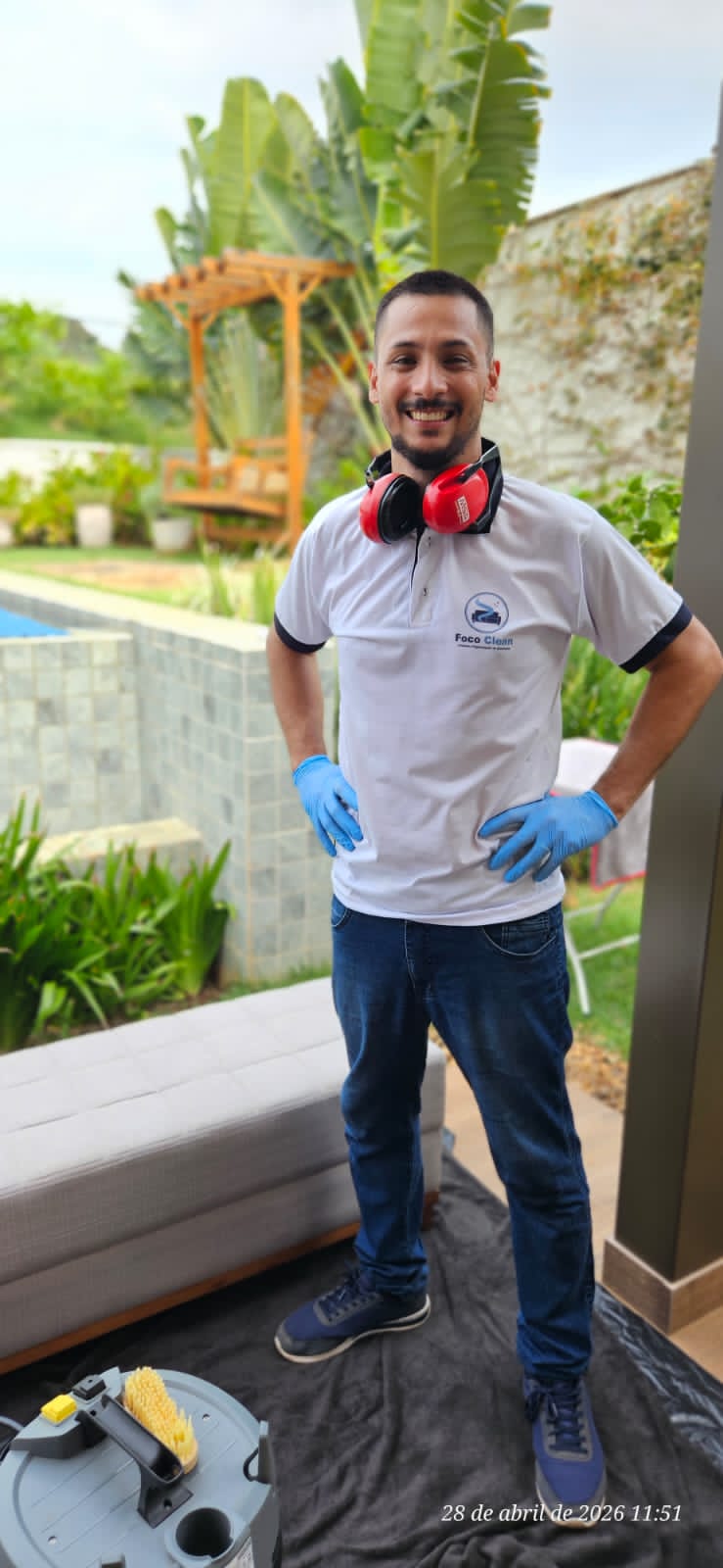 Profissional Foco Clean em ação